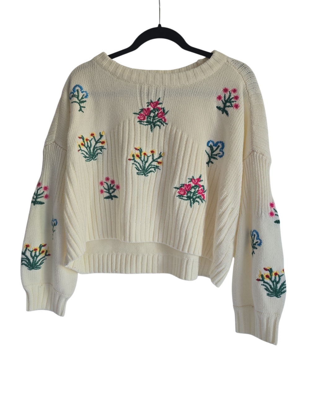 Woven Heart Cream Floral Embroidered Crewneck Sweater Slightly Cropped